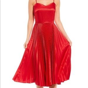 NWT Gianni Bini red pleated bottled dress size 8